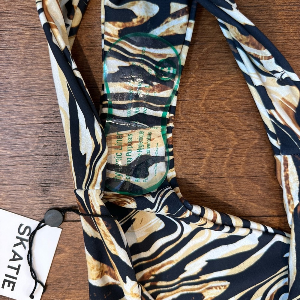 Skatie Black and Gold Swirl Bikini - Picture 6 of 6